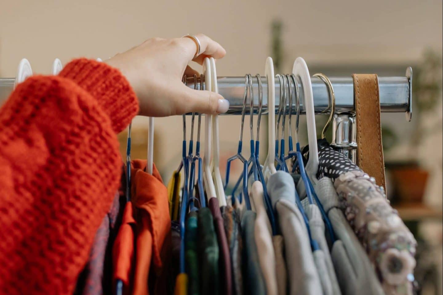 charity shop online clothes