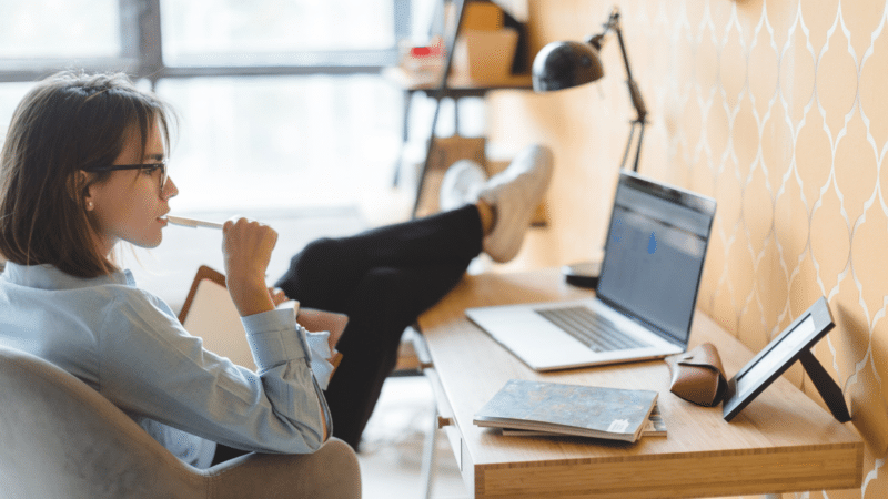 woman laptop
