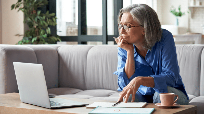 woman laptop