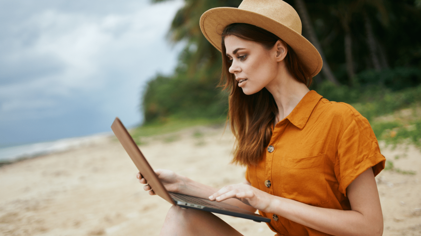 freelancing whilst travelling