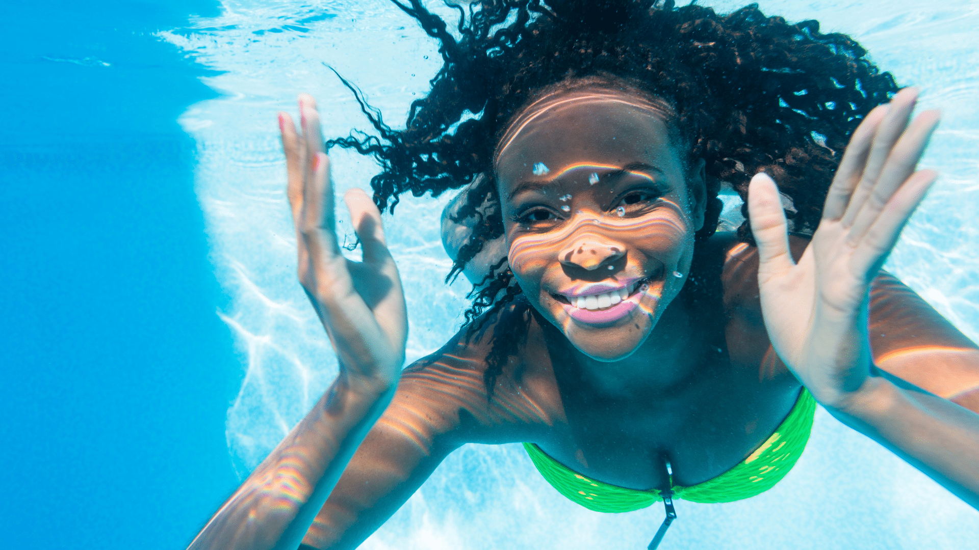 how to save for a holiday